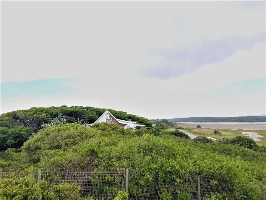 0 Bedroom Property for Sale in Paradise Beach Eastern Cape
